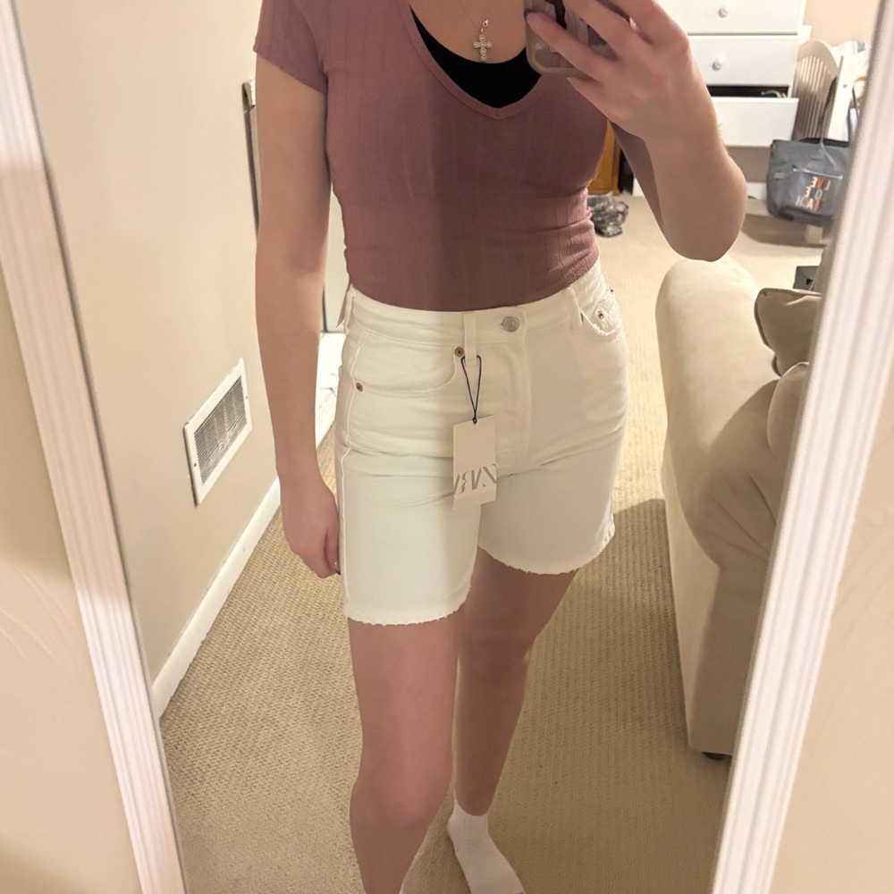 Zara Cream Buttoned Denim Shorts